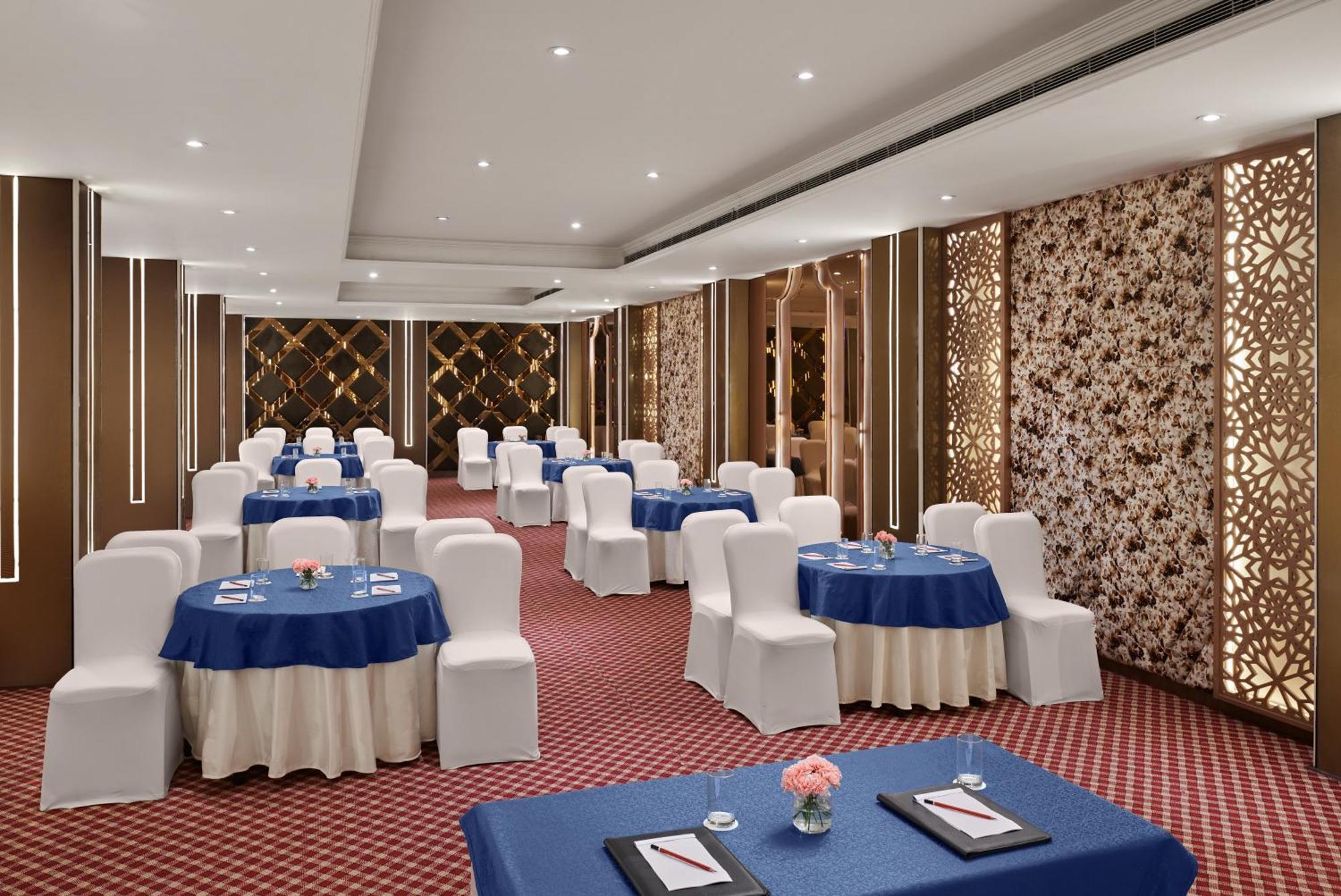 ניו דלהי Deventure Sarovar Portico Patel Nagar מראה חיצוני תמונה