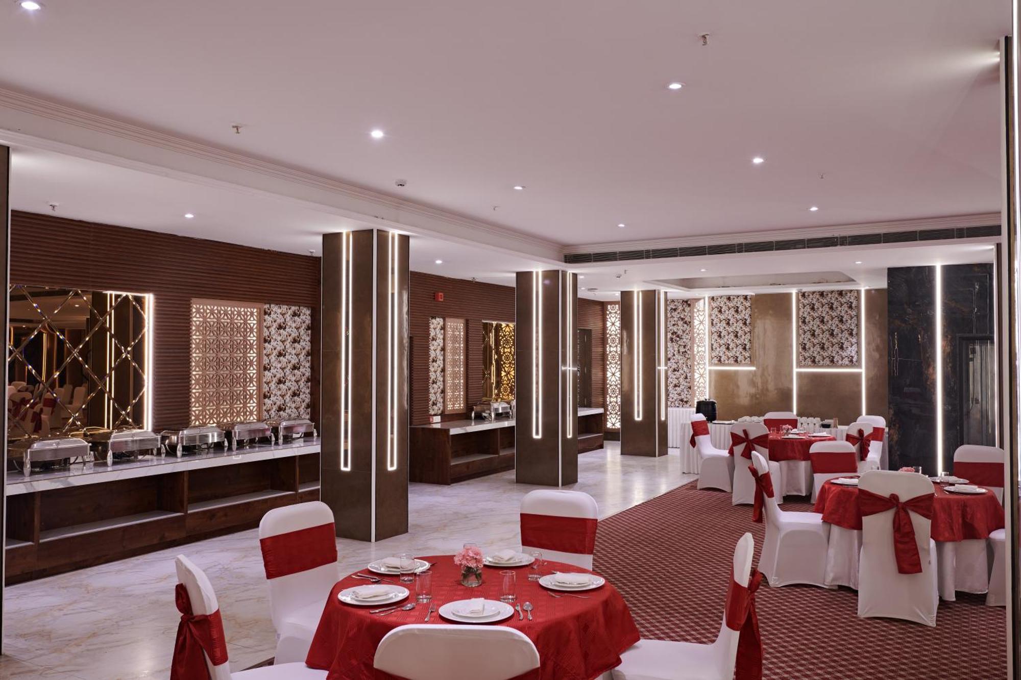 ניו דלהי Deventure Sarovar Portico Patel Nagar מראה חיצוני תמונה